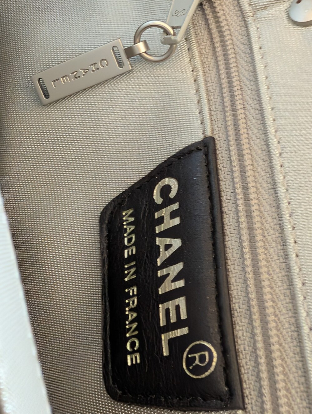 Chanel Light Silver Quilted Tote Bag with Top Handles~ Mini - Picture 9 of 12
